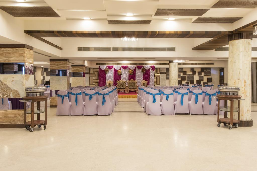 Inder Residency Hotel Ahmadábád Kültér fotó