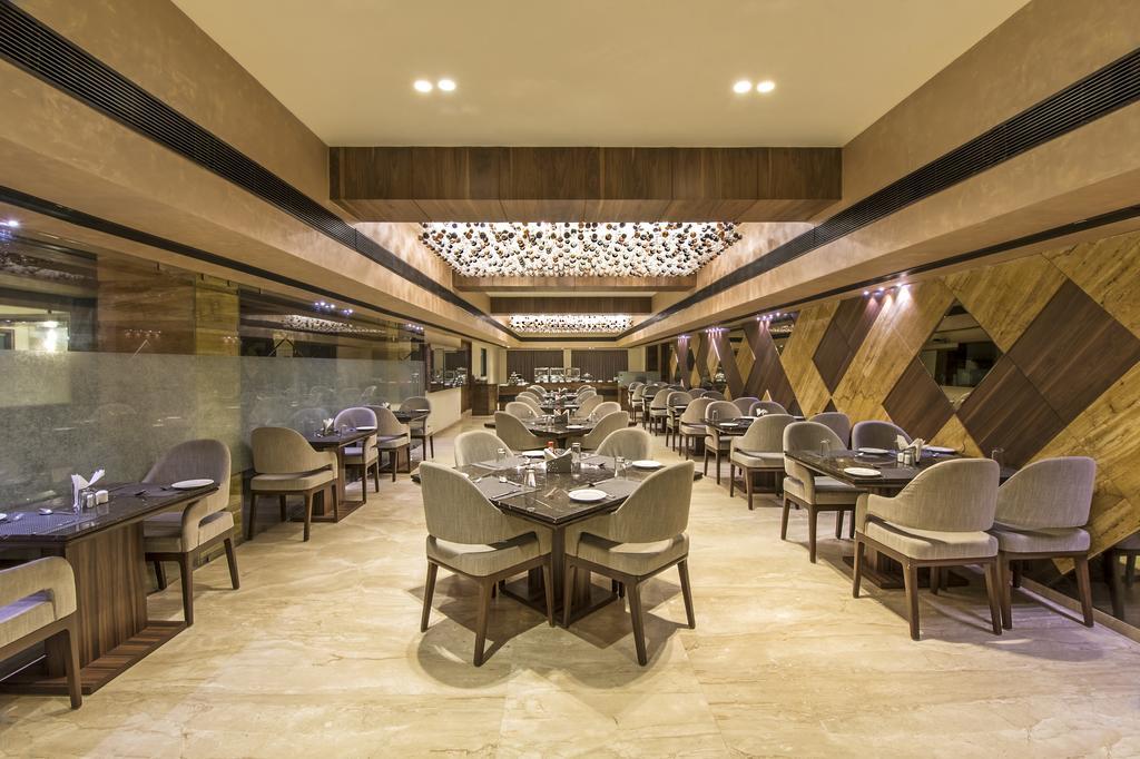 Inder Residency Hotel Ahmadábád Kültér fotó